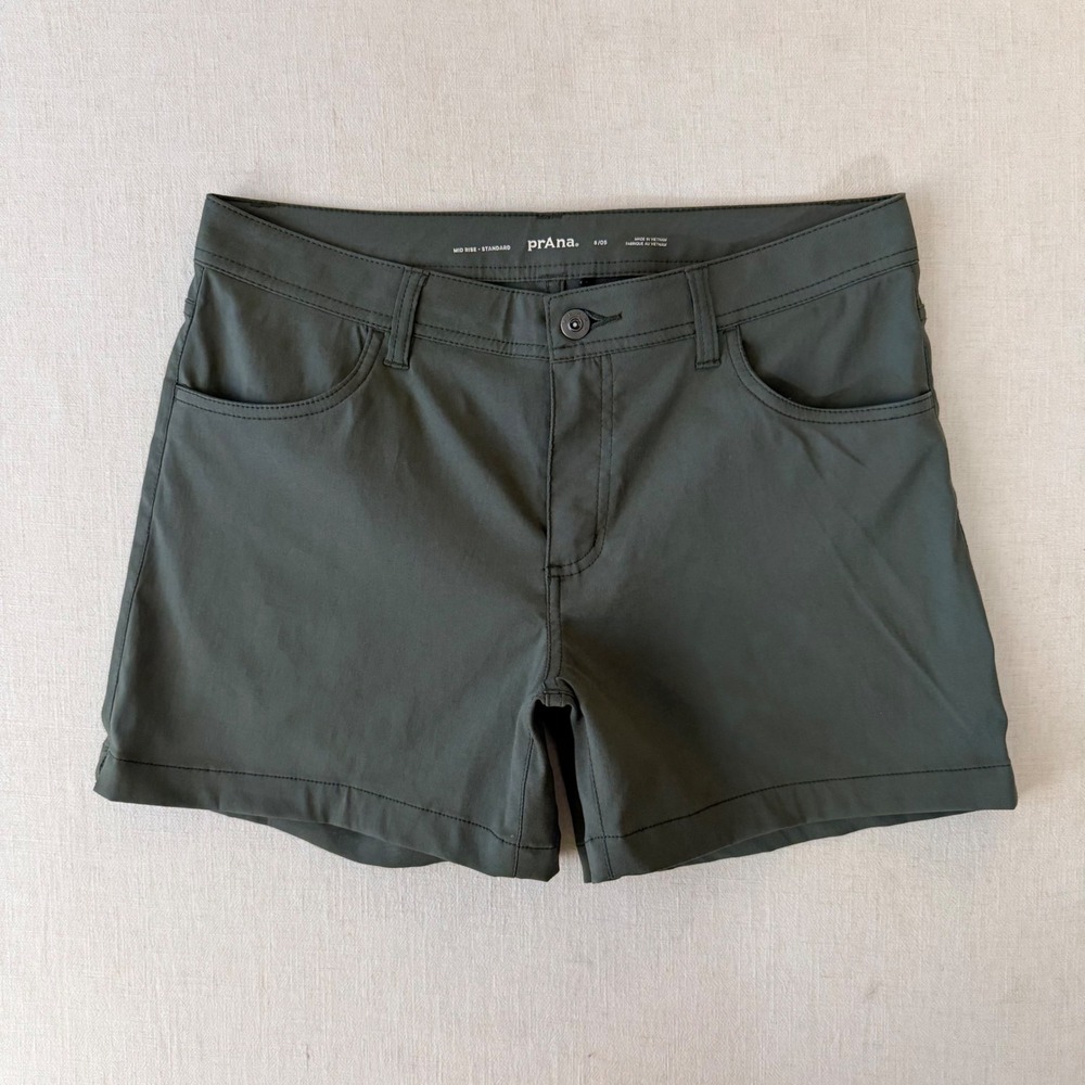 Prana Halle Mid Rise Stretch Hiking Shorts Womens 8 Olive Green